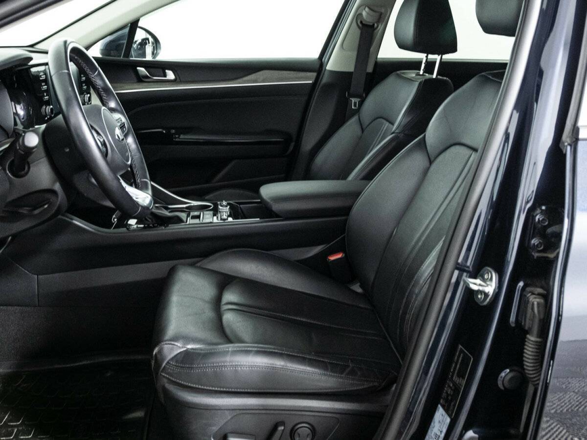 Kia K5 2020 года с пробегом. Фото: #16