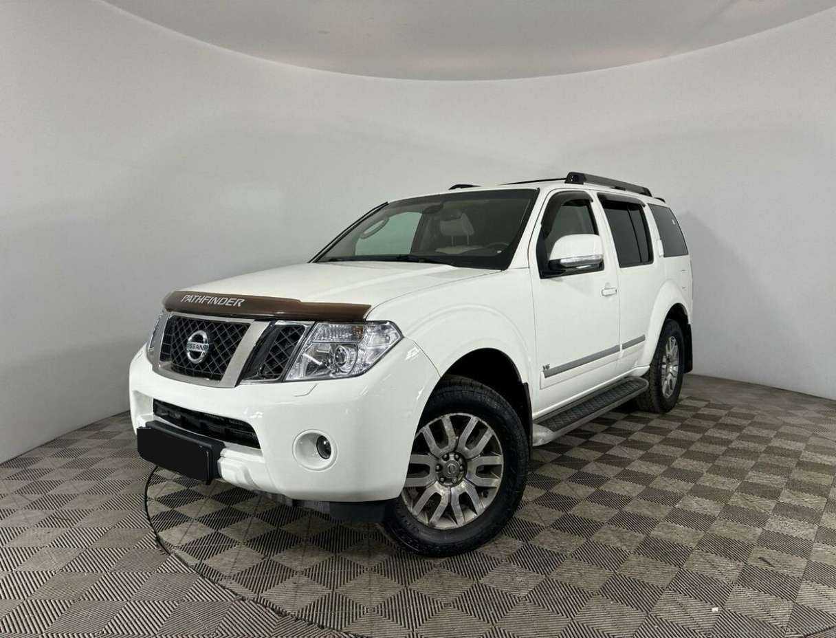 Nissan Pathfinder 2012 года с пробегом. Посмотреть фото