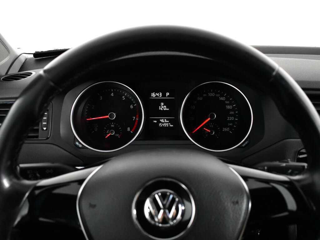 Volkswagen Jetta 2015 года с пробегом. Фото: #7