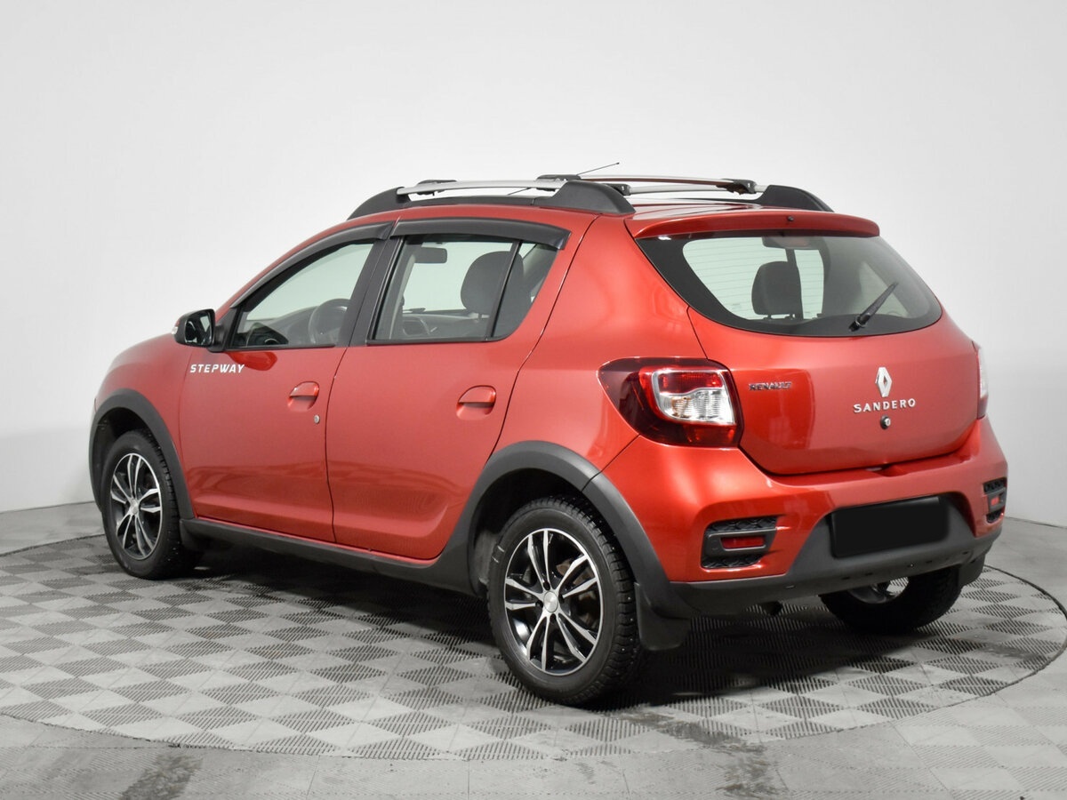 Renault Sandero 2016 года с пробегом. Фото: #6