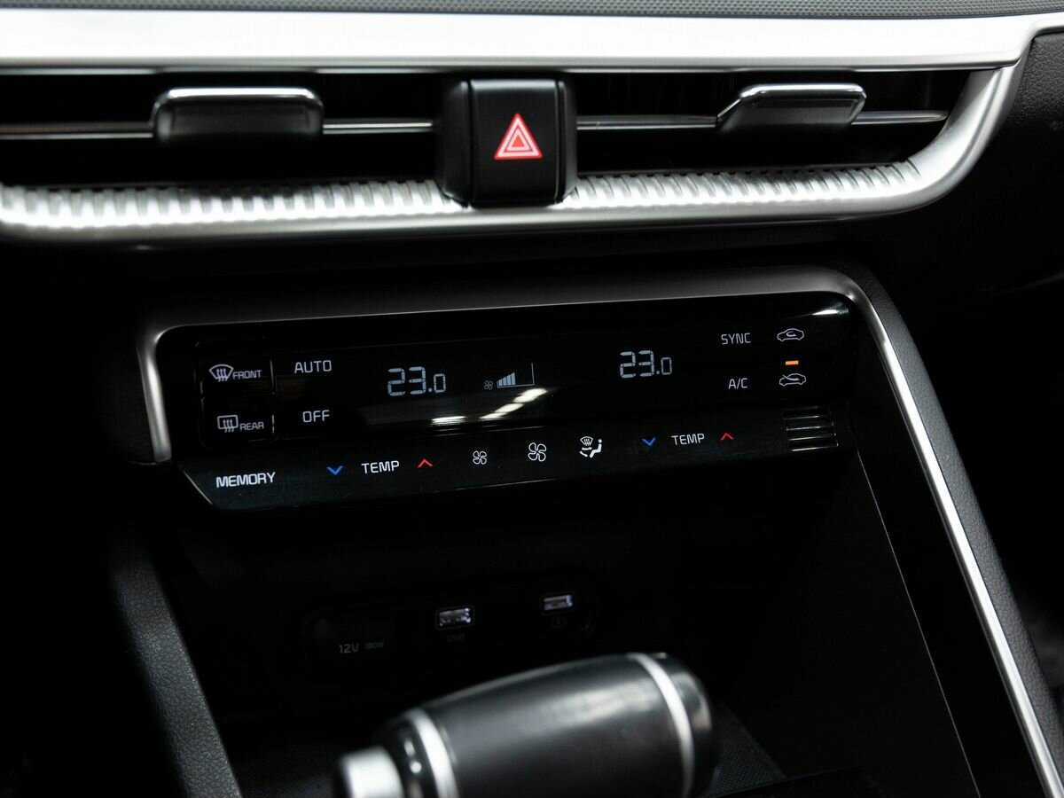 Kia K5 2021 года с пробегом. Фото: #20