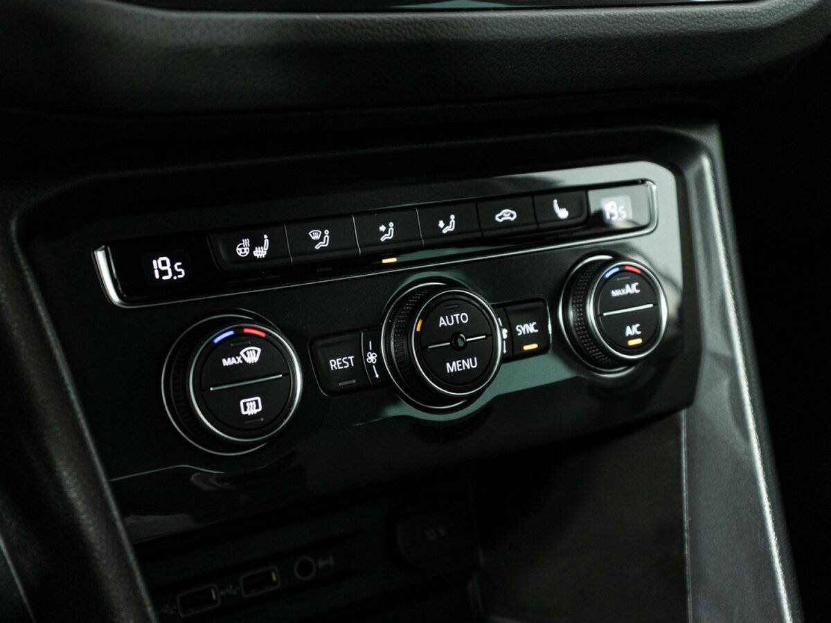 Volkswagen Tiguan 2019 года с пробегом. Фото: #16