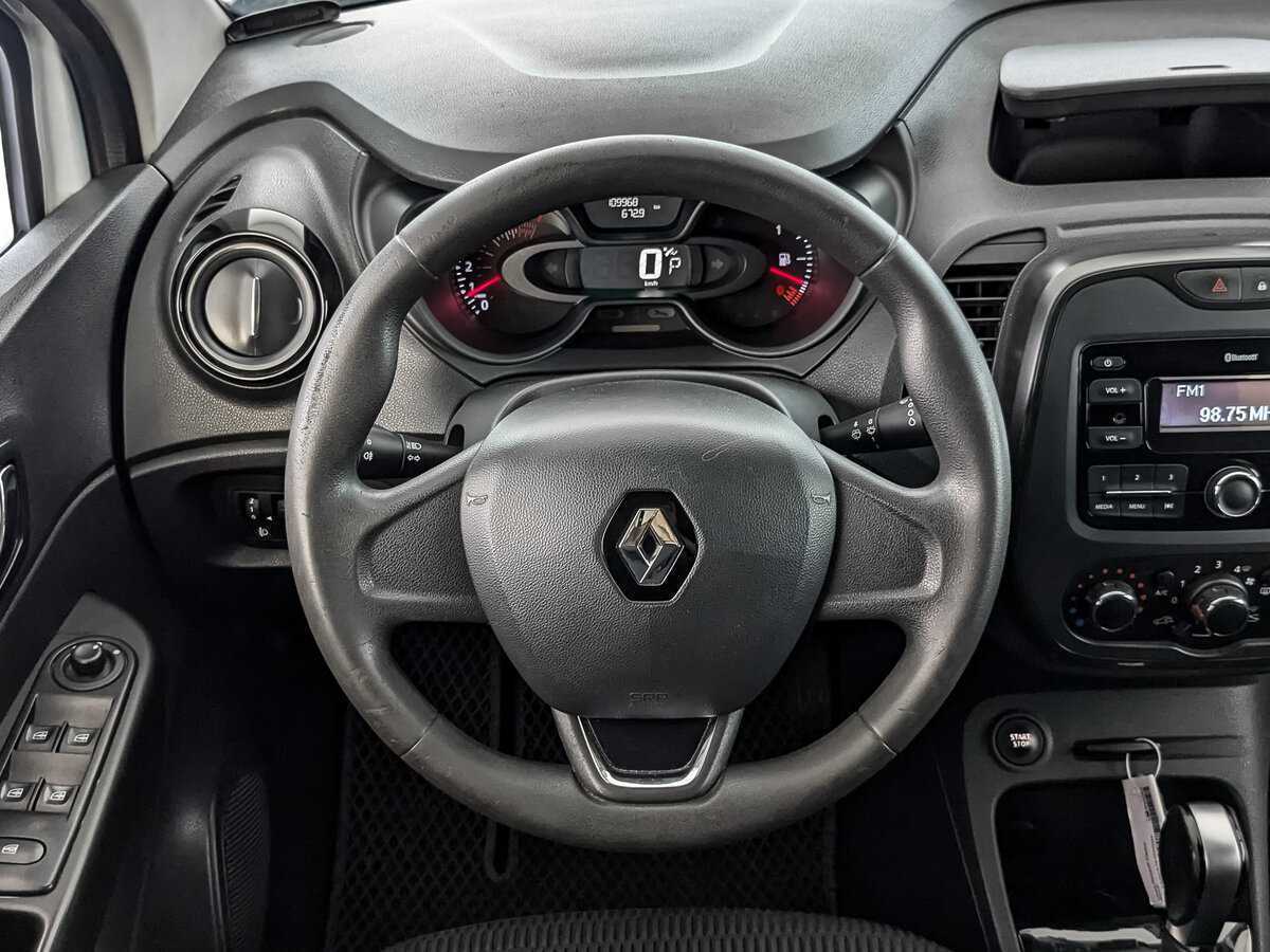 Renault Kaptur 2018 года с пробегом. Фото: #17