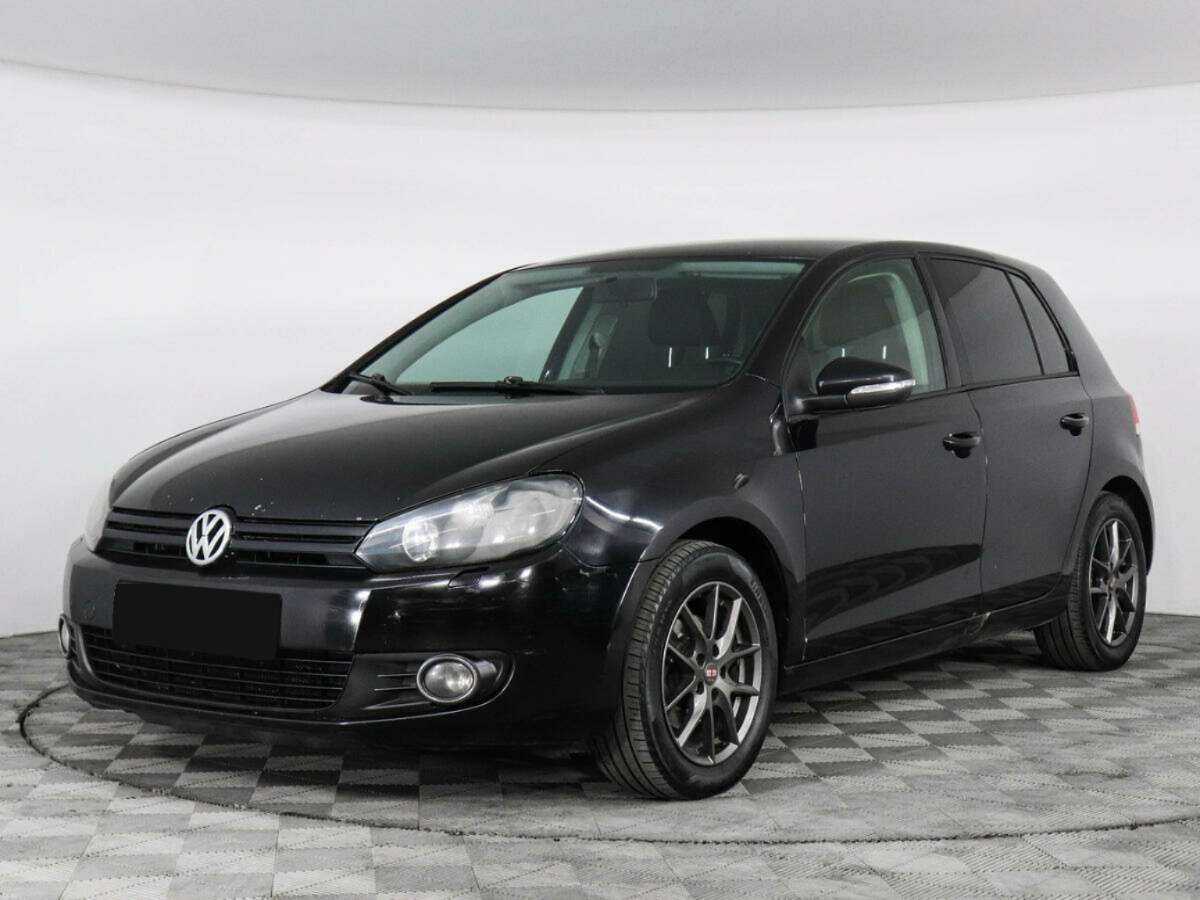 Volkswagen Golf 2012 года с пробегом. Фото: #0