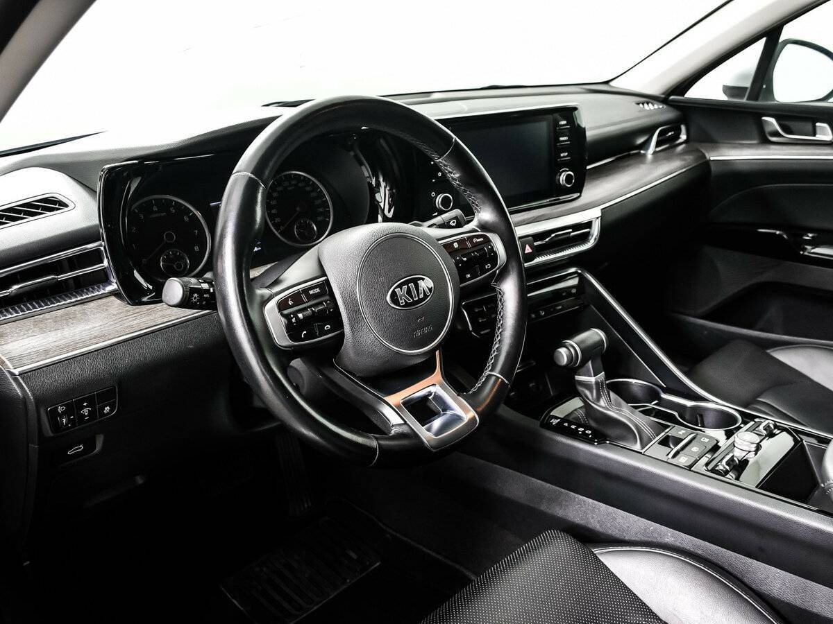 Kia K5 2021 года с пробегом. Фото: #12