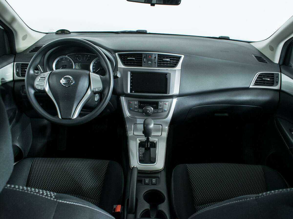 Nissan Tiida 2015 года с пробегом. Фото: #11