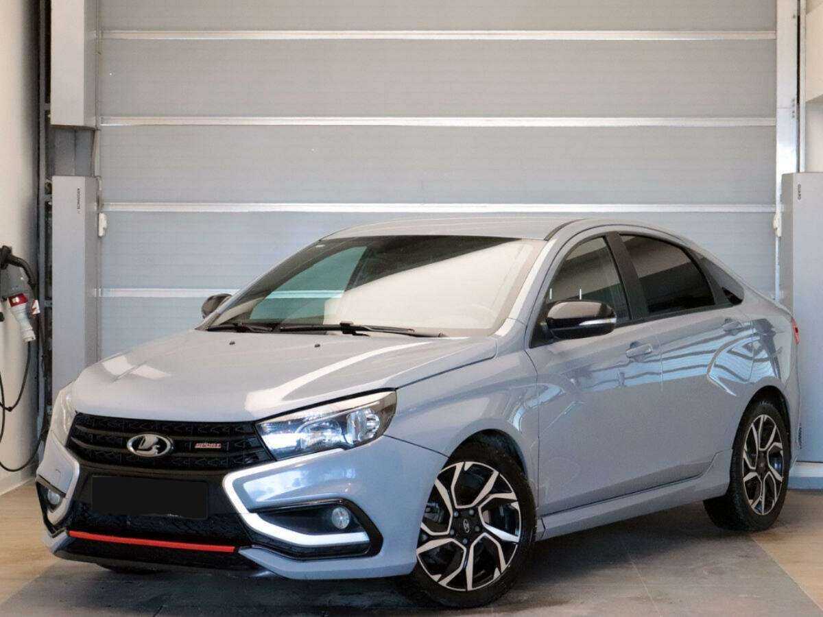 Lada (ВАЗ) Vesta 2020 года с пробегом. Посмотреть фото