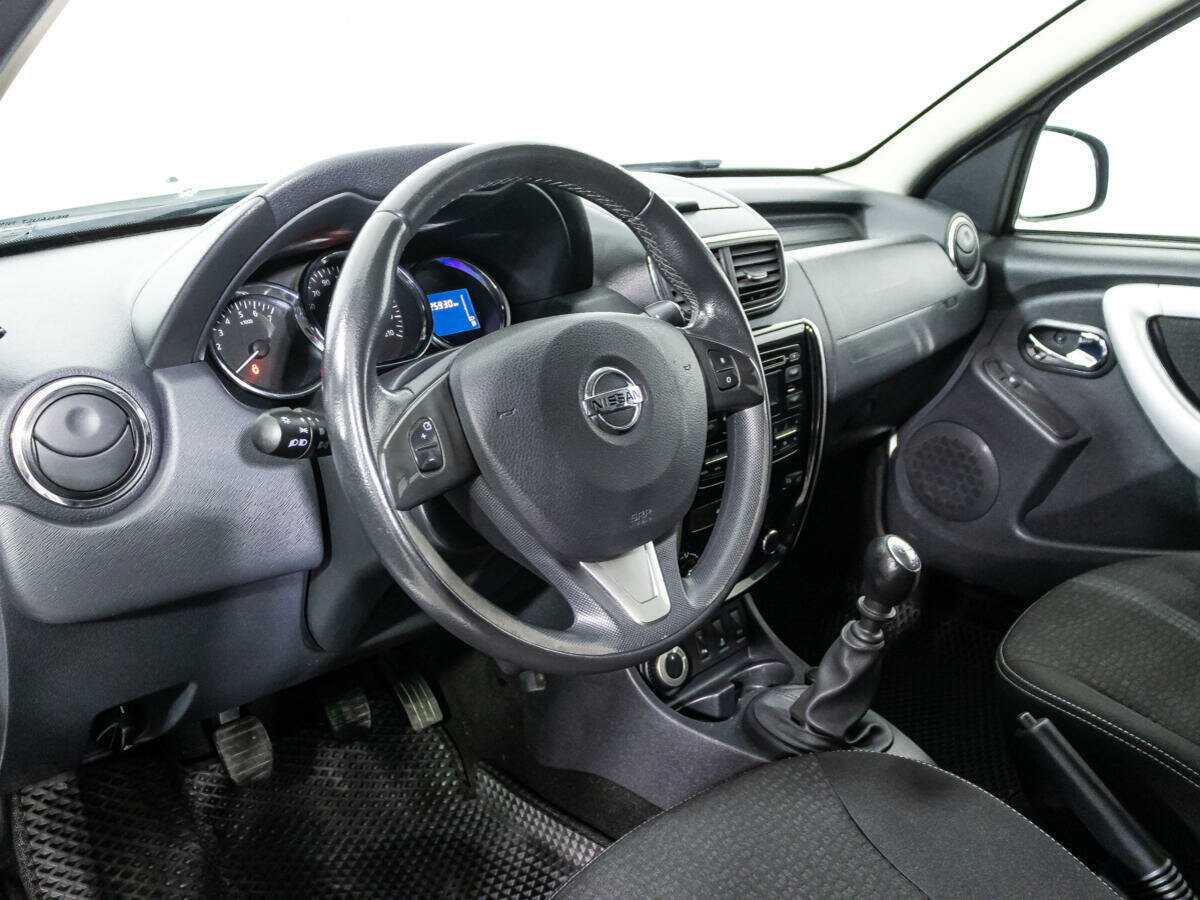 Nissan Terrano 2018 года с пробегом. Фото: #10