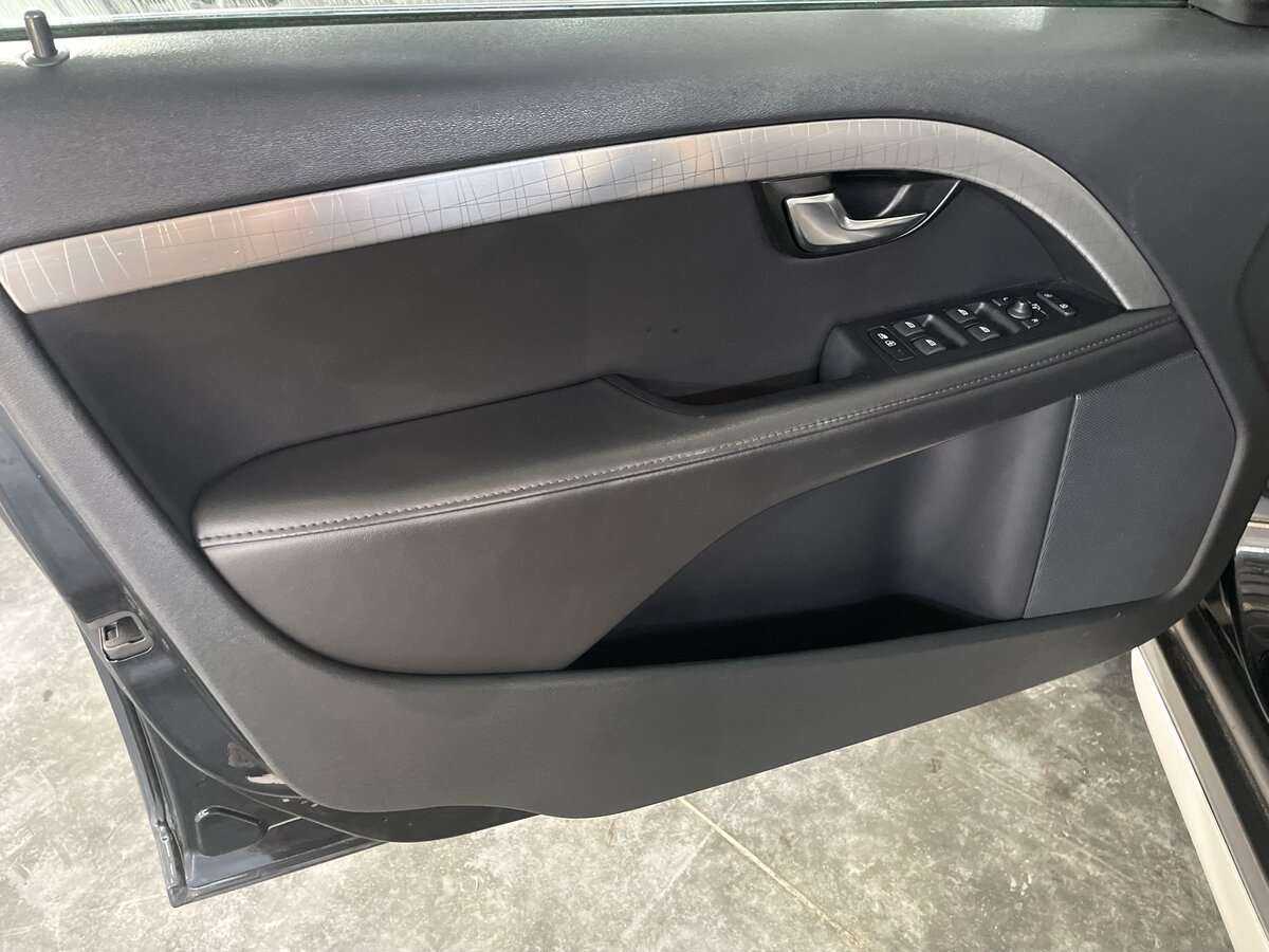 Volvo XC70 2012 года с пробегом. Фото: #26