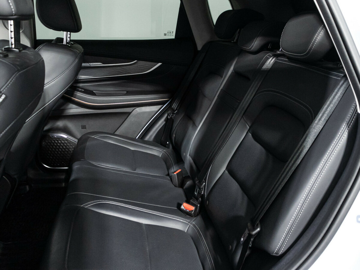 EXEED LX 2023 года с пробегом. Фото: #9