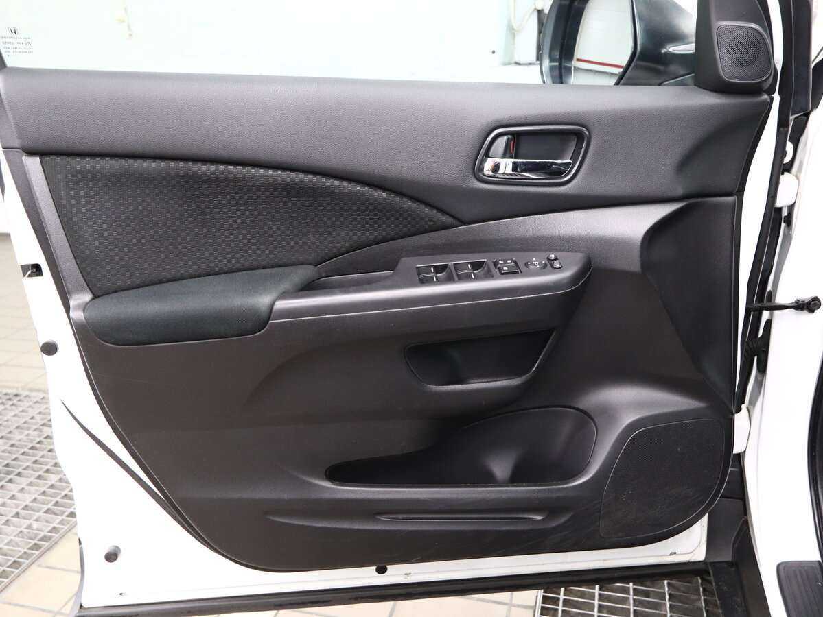 Honda CR-V 2015 года с пробегом. Фото: #5