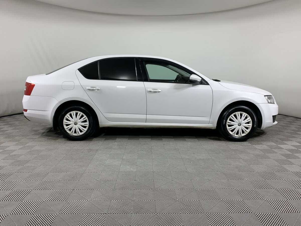 Skoda Octavia 2014 года с пробегом. Фото: #3
