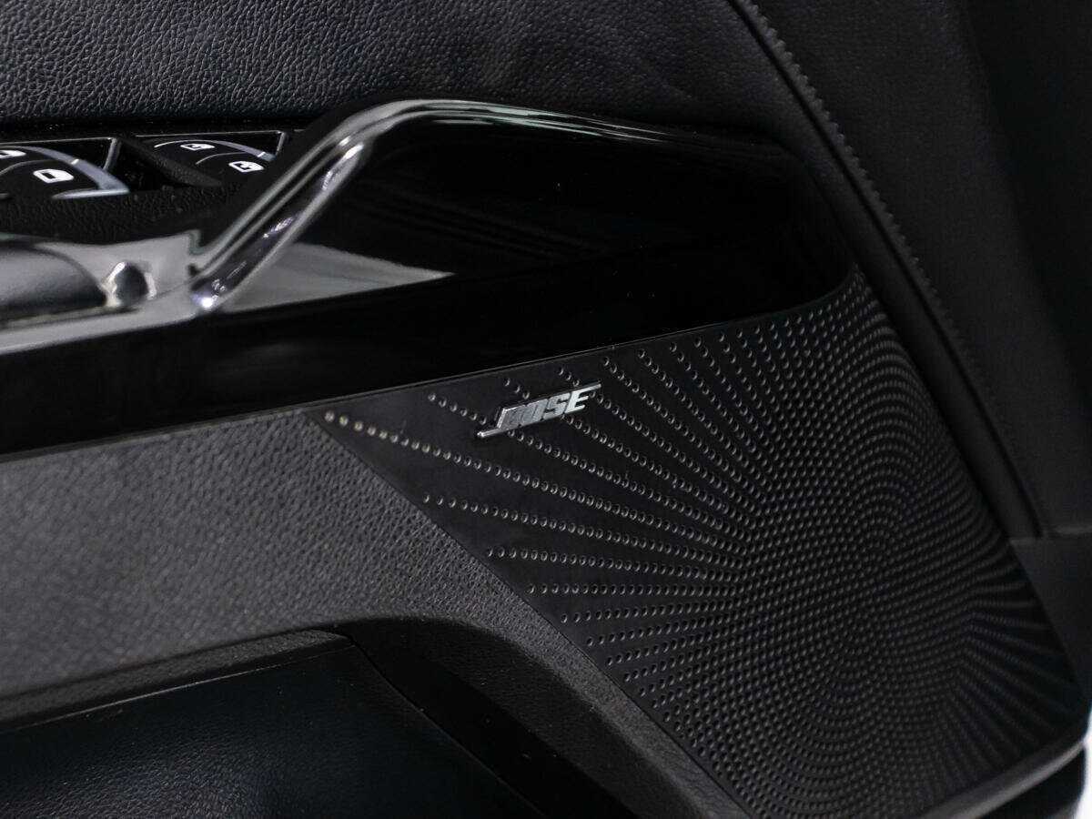 Kia K5 2021 года с пробегом. Фото: #17