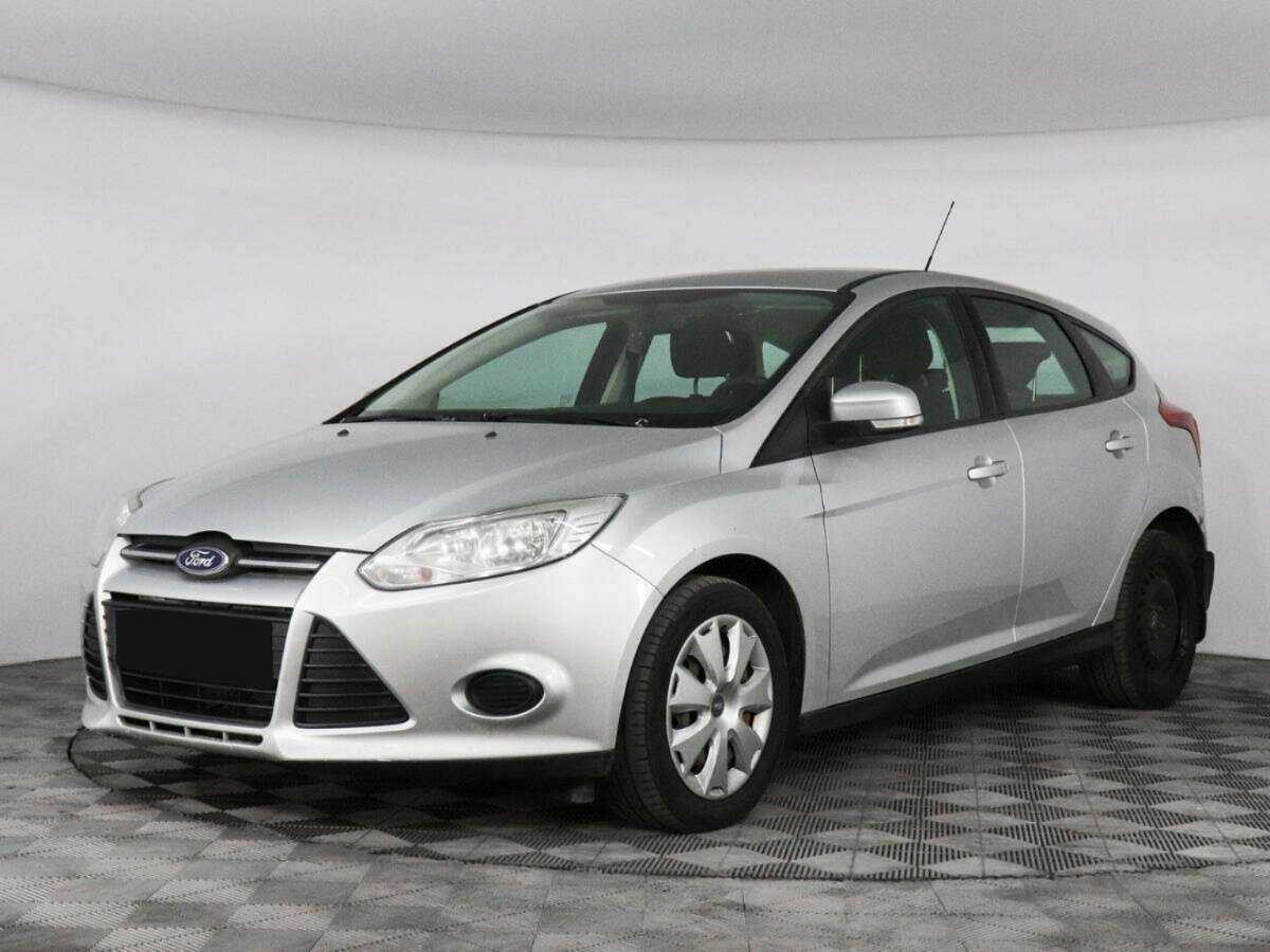 Ford Focus 2014 года с пробегом. Посмотреть фото