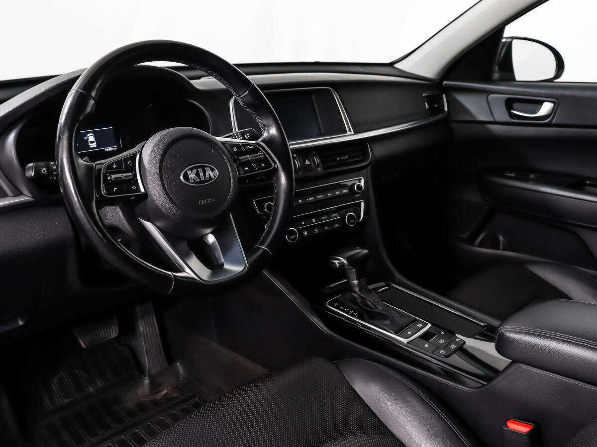Kia Optima 2018 года с пробегом. Фото: #8