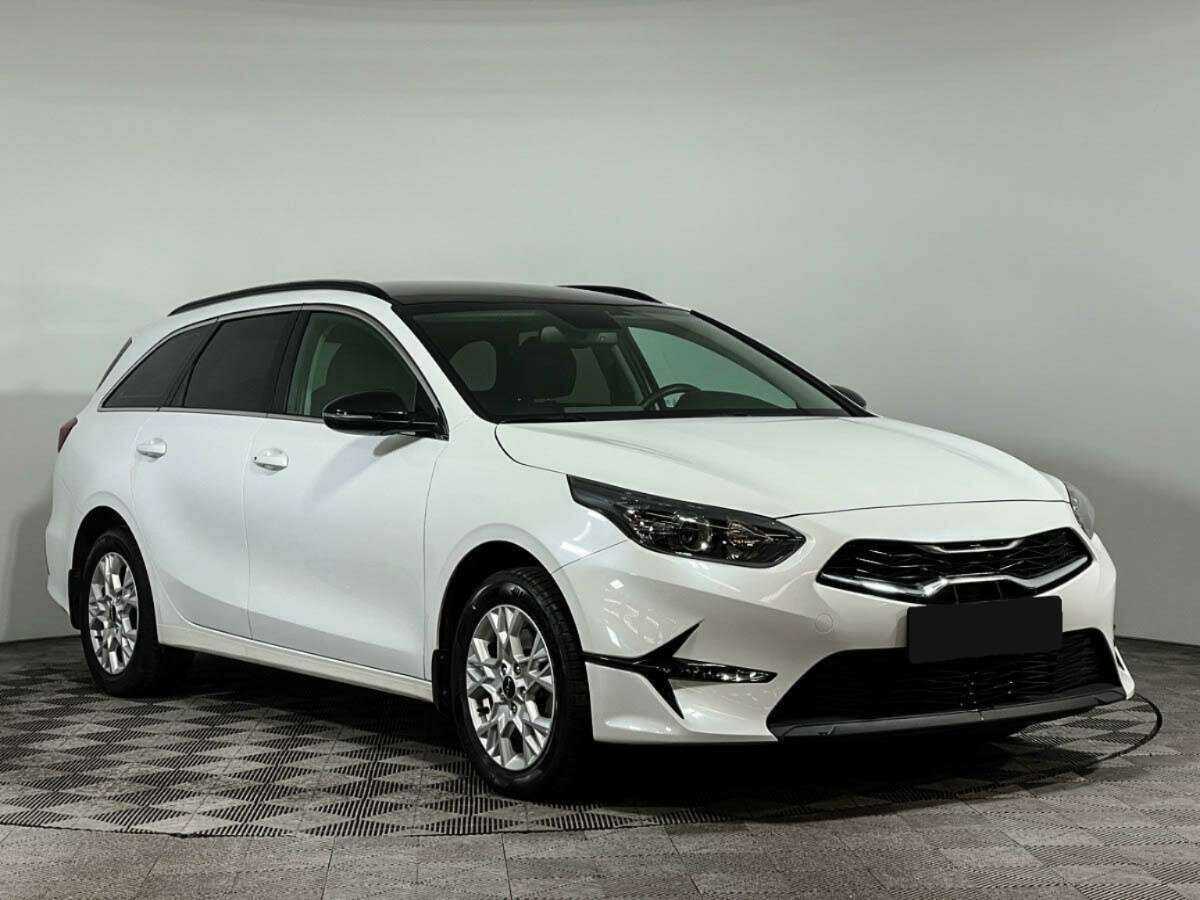 Kia Ceed 2021 года с пробегом. Фото: #2