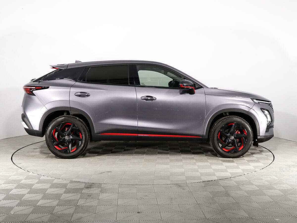 OMODA C5 2022 года с пробегом. Фото: #3