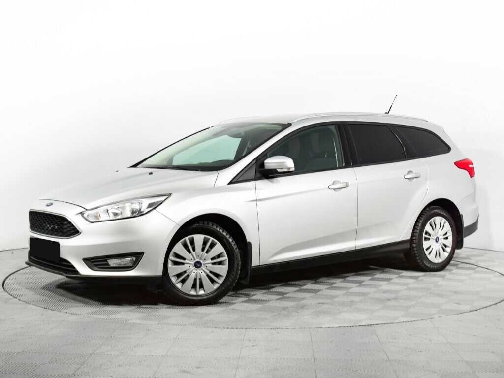 Ford Focus 2017 года с пробегом. Посмотреть фото