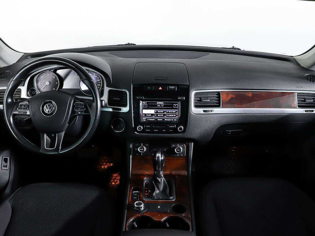 Volkswagen Touareg 2013 года с пробегом. Фото: #10