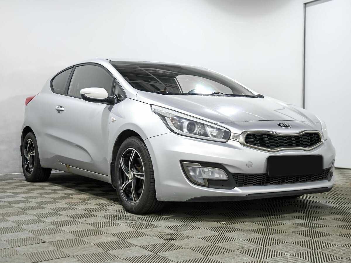 Kia Ceed 2013 года с пробегом. Фото: #2