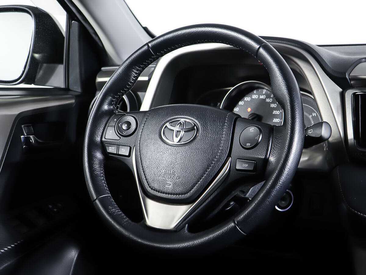 Toyota RAV4 2013 года с пробегом. Фото: #14