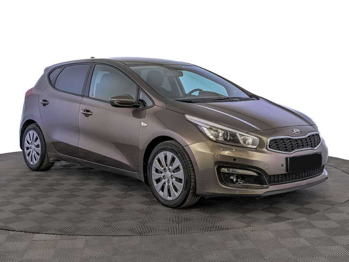 Kia Ceed 2017 года с пробегом. Фото: #2
