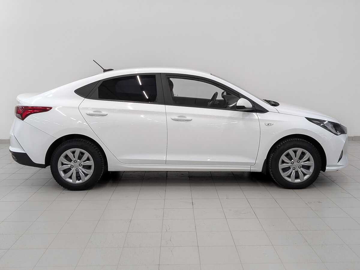Hyundai Solaris 2020 года с пробегом. Фото: #3