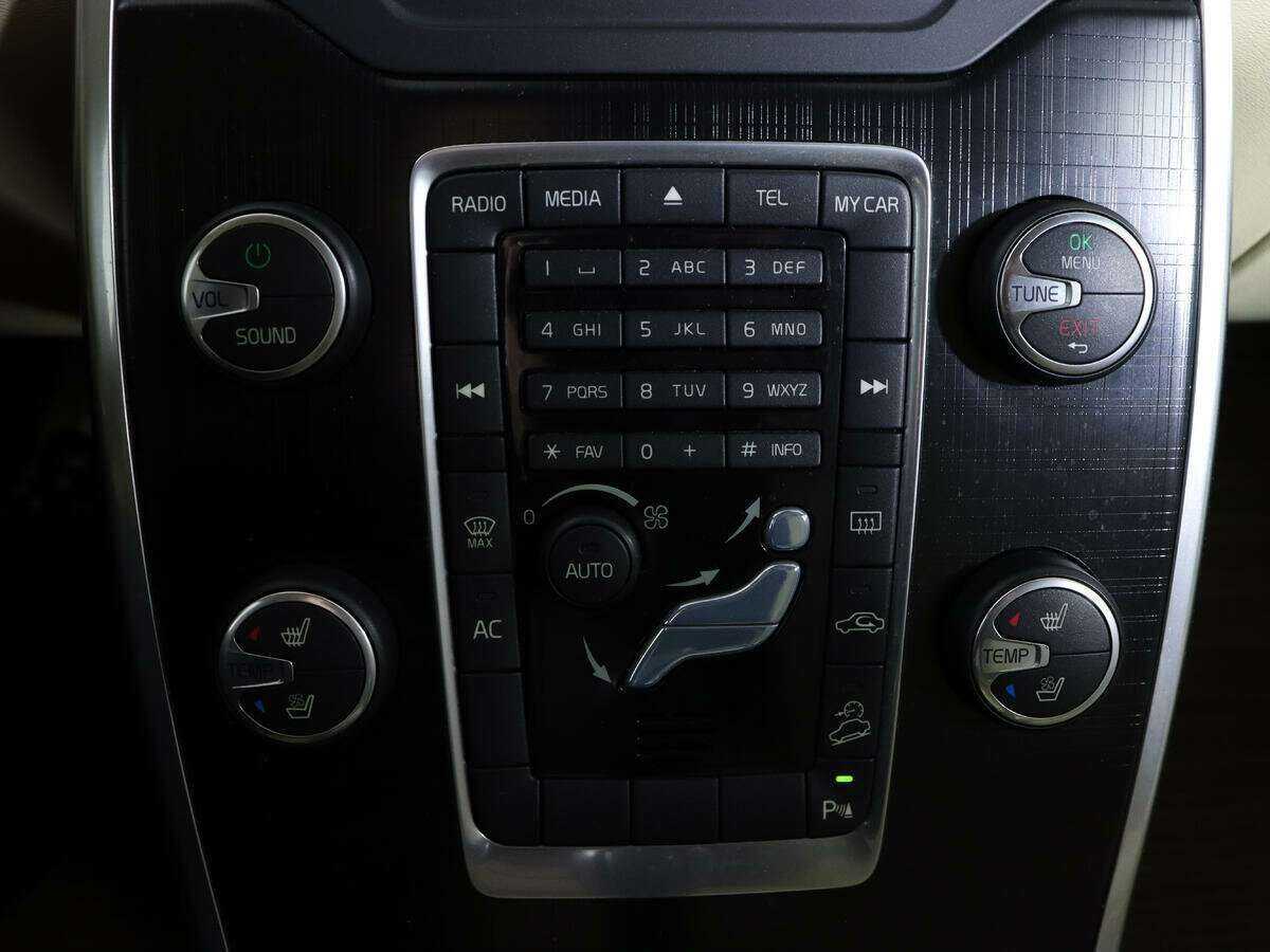 Volvo XC70 2012 года с пробегом. Фото: #18