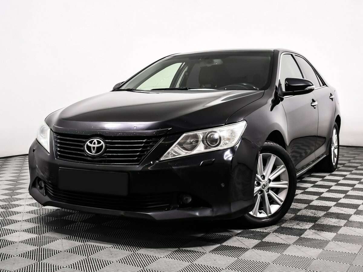 Toyota Camry 2012 года с пробегом. Фото: #0