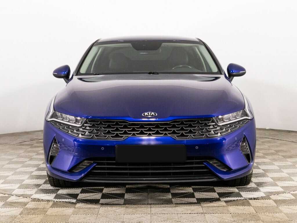 Kia K5 2021 года с пробегом. Фото: #1