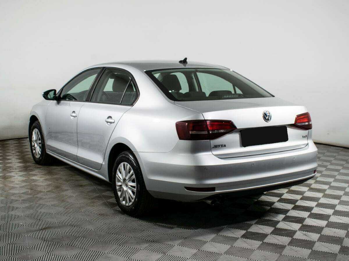 Volkswagen Jetta 2018 года с пробегом. Фото: #6