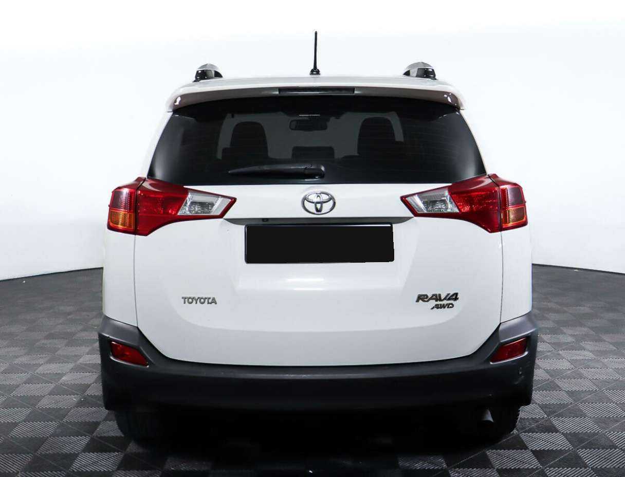 Toyota RAV4 2014 года с пробегом. Фото: #5