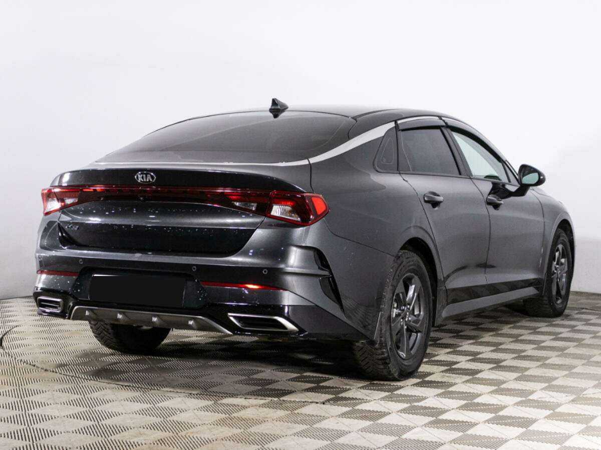 Kia K5 2021 года с пробегом. Фото: #4