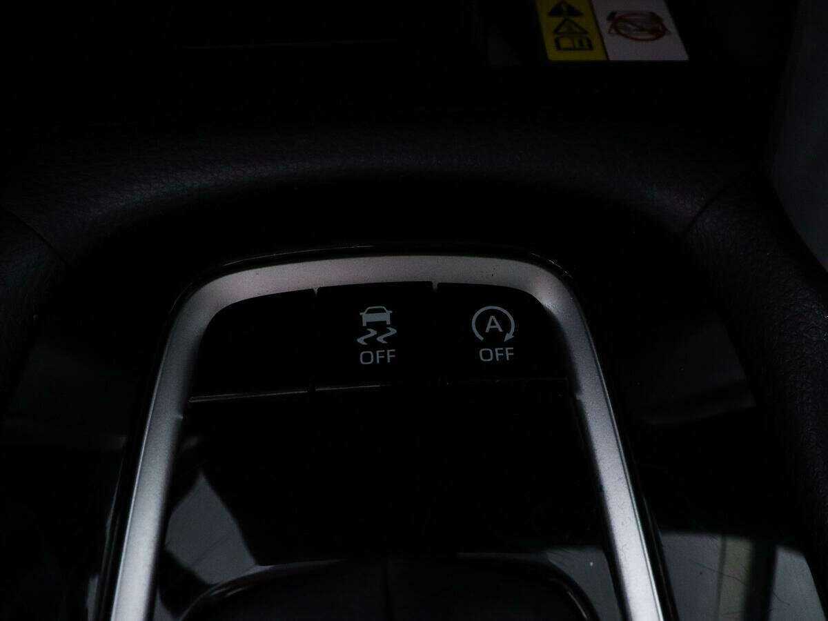 Toyota Corolla Cross 2022 года с пробегом. Фото: #16