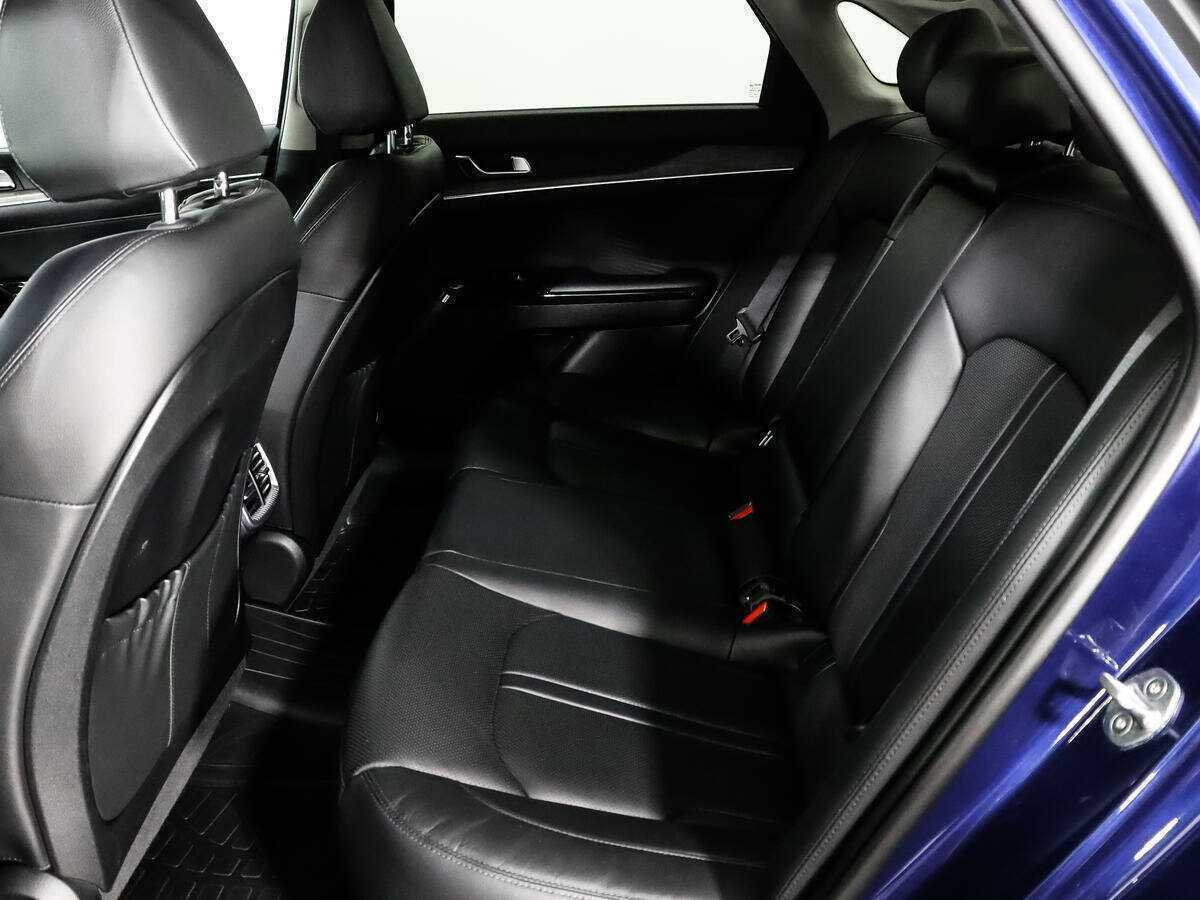 Kia K5 2020 года с пробегом. Фото: #9