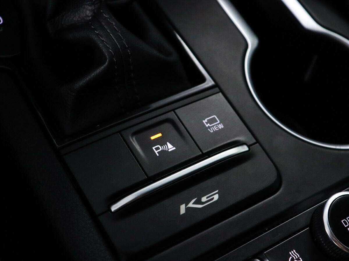 Kia K5 2021 года с пробегом. Фото: #15