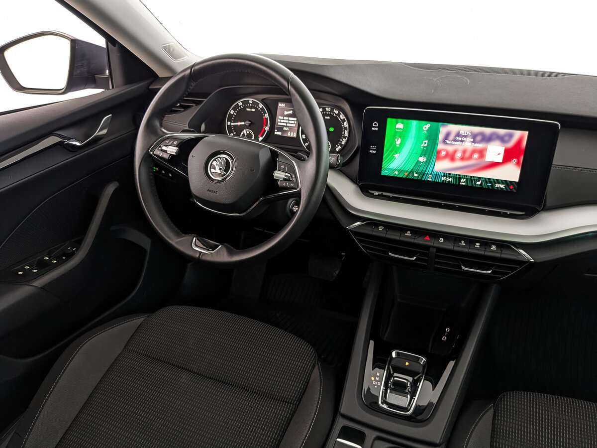 Skoda Octavia 2021 года с пробегом. Фото: #19