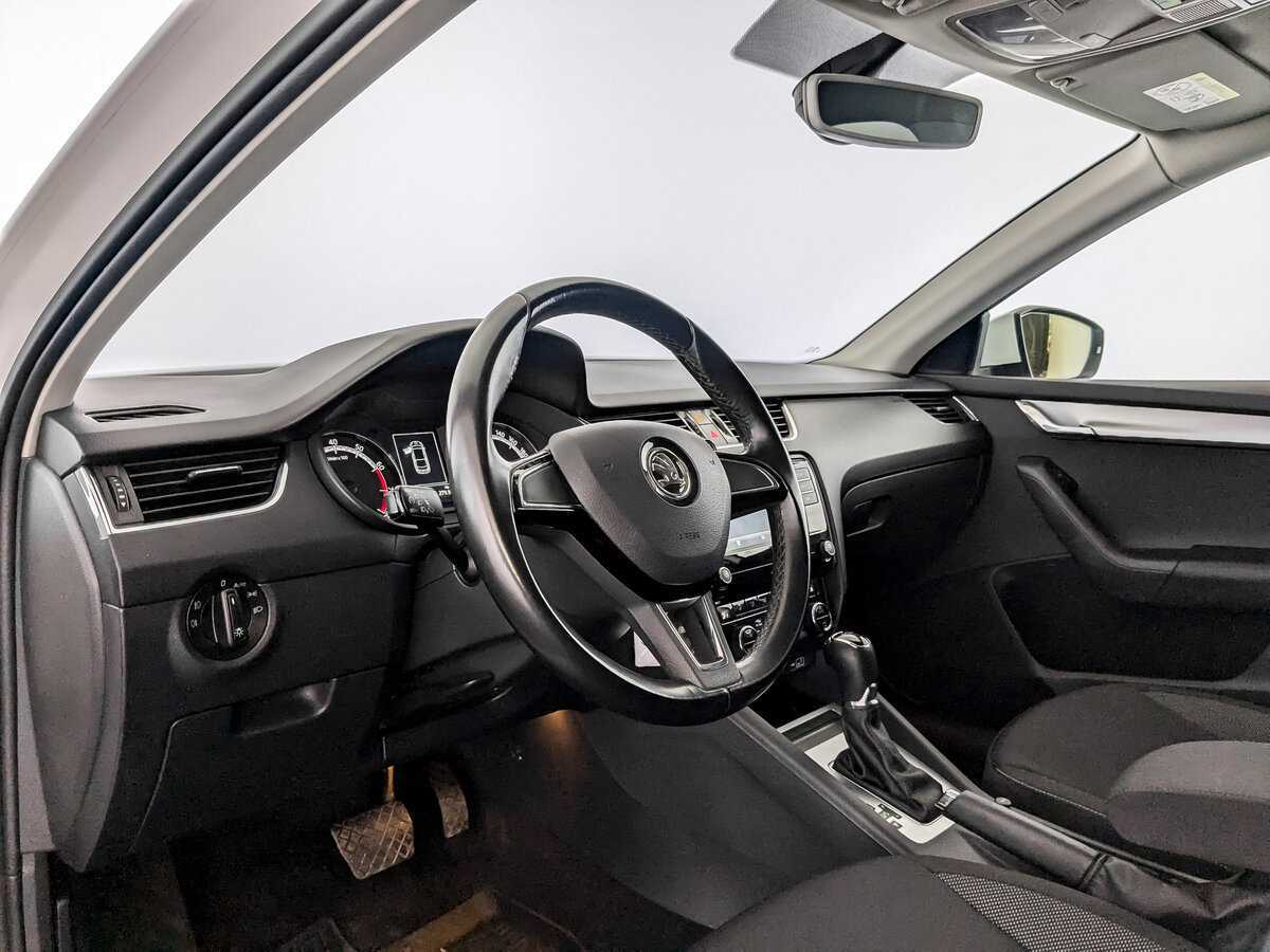 Skoda Octavia 2020 года с пробегом. Фото: #15