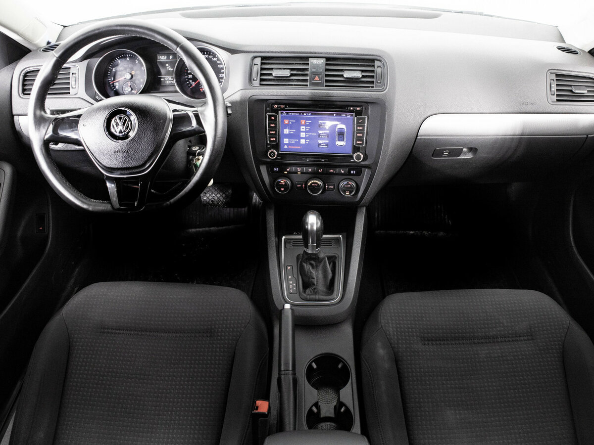 Volkswagen Jetta 2016 года с пробегом. Фото: #8