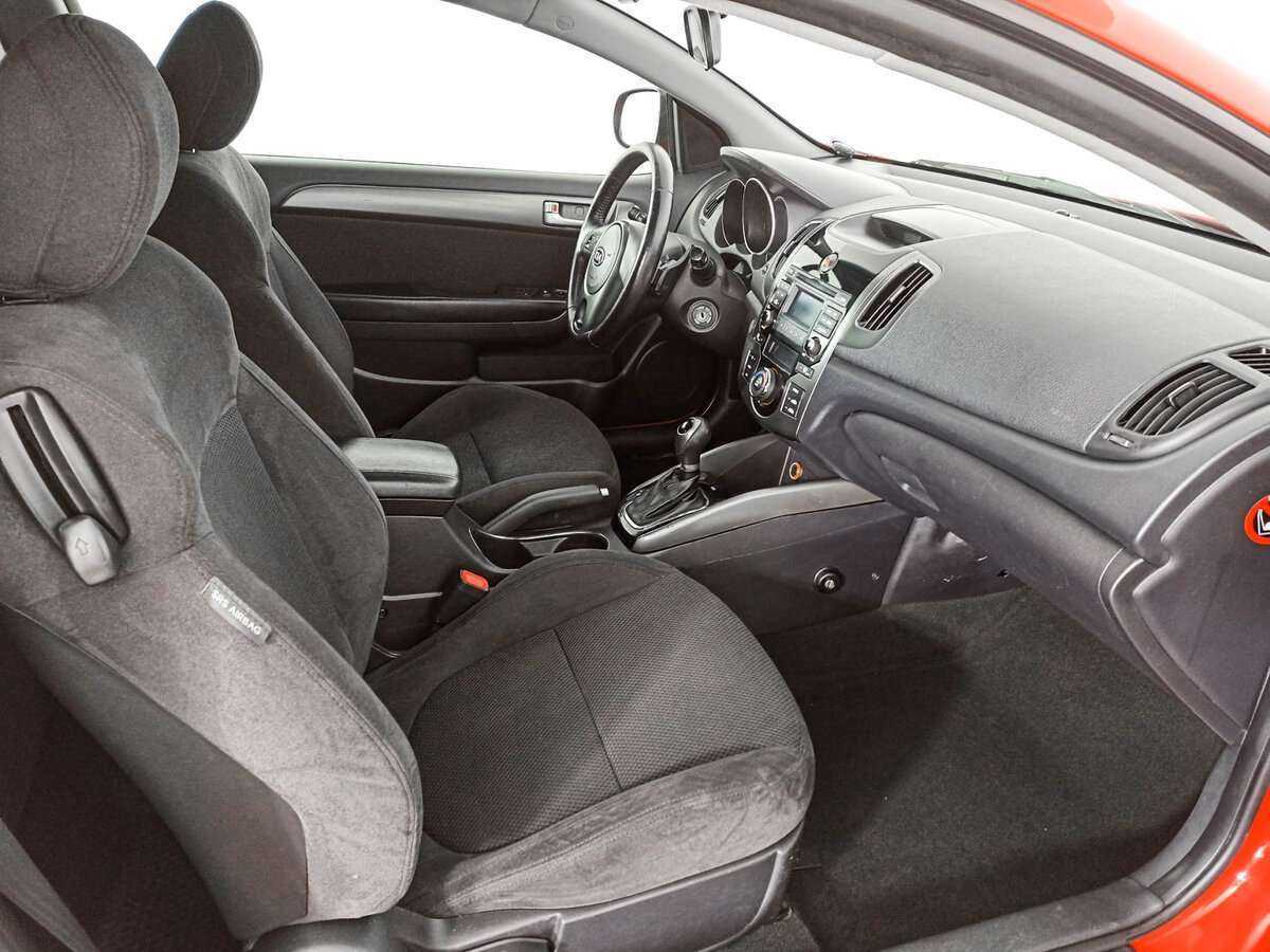 Kia Cerato 2012 года с пробегом. Фото: #8