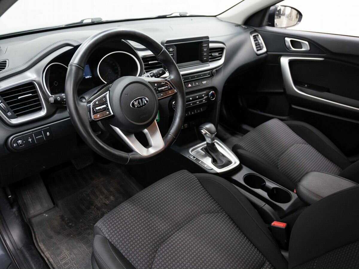 Kia Ceed 2018 года с пробегом. Фото: #6