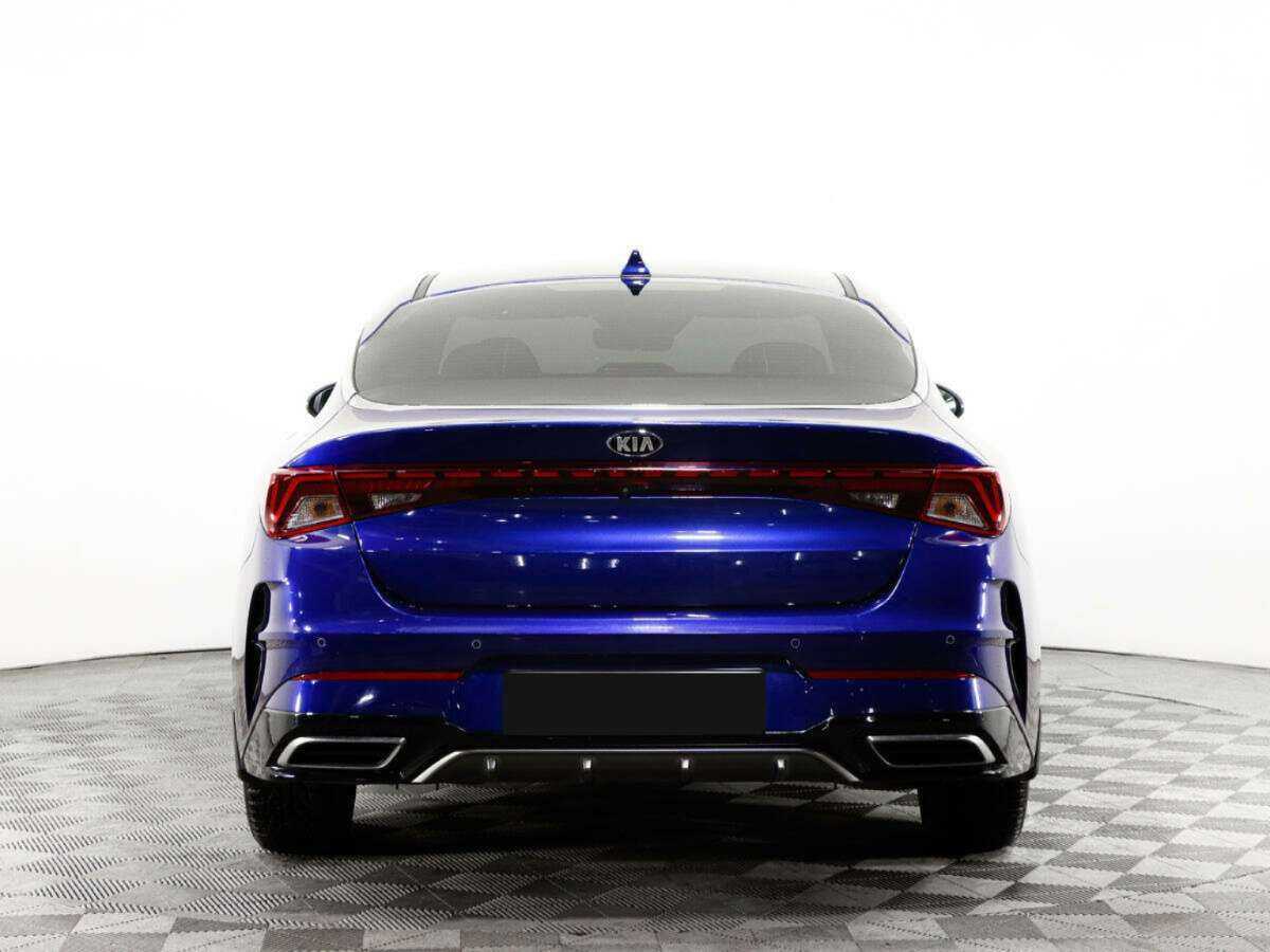 Kia K5 2021 года с пробегом. Фото: #4