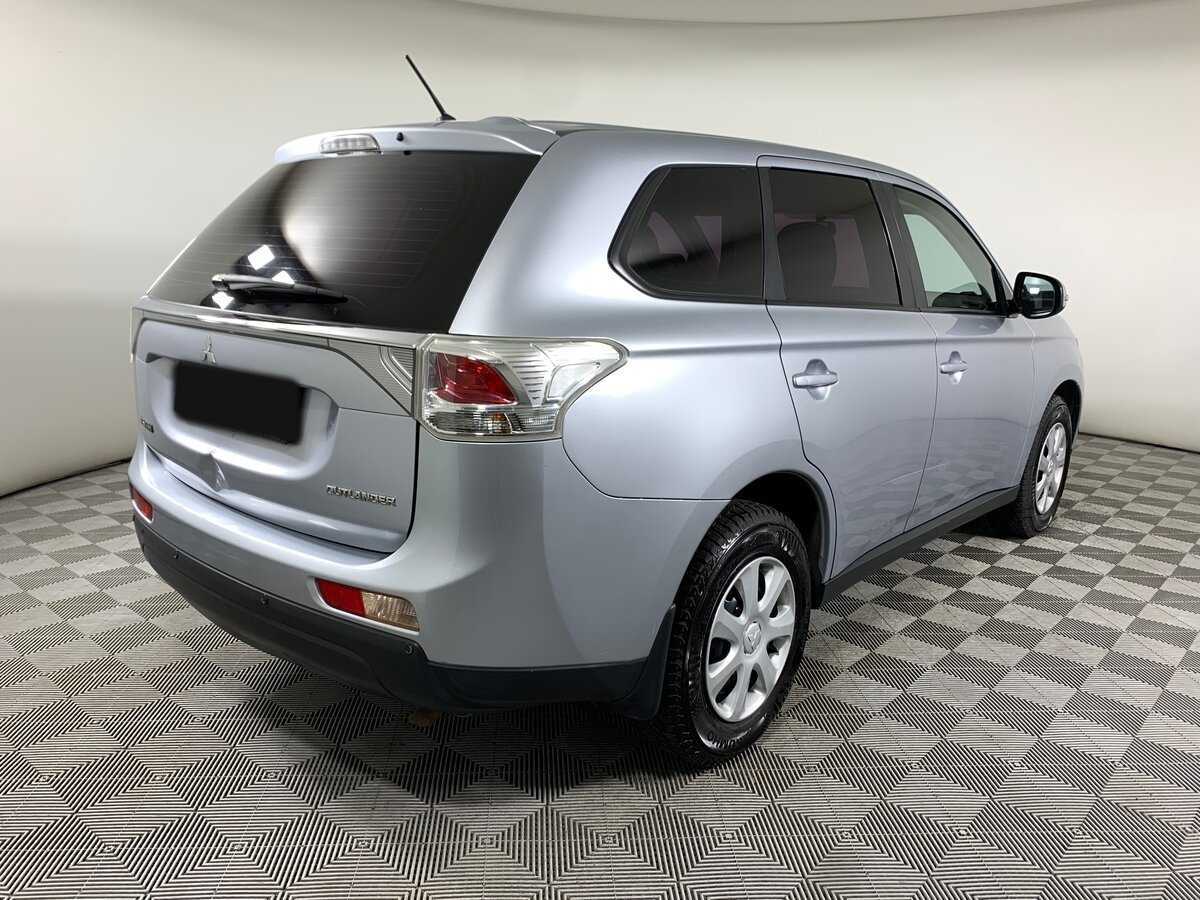 Mitsubishi Outlander 2013 года с пробегом. Фото: #4