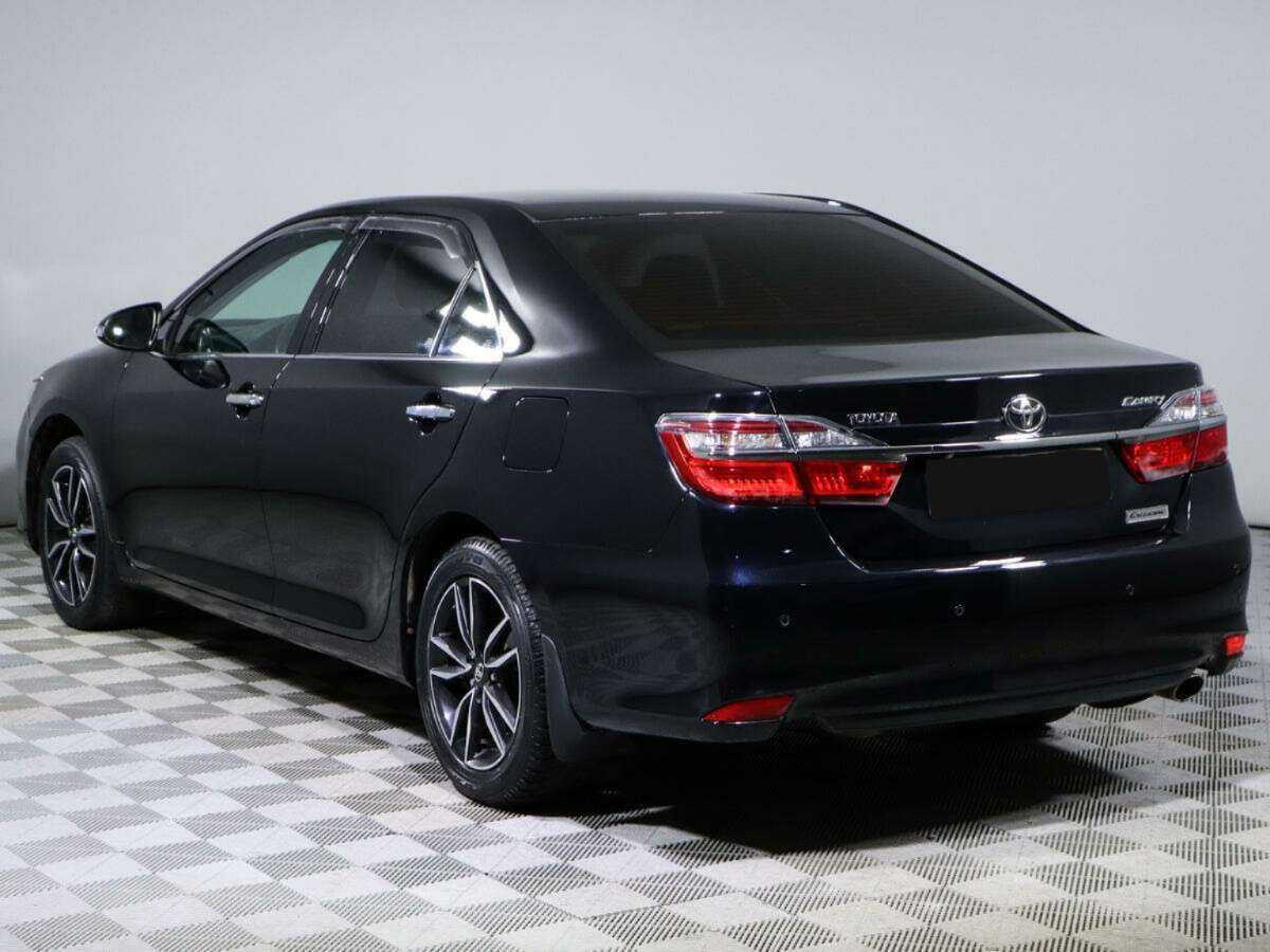 Toyota Camry 2016 года с пробегом. Фото: #4