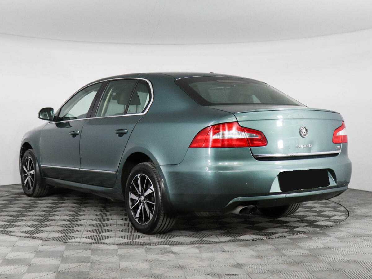 Skoda Superb 2012 года с пробегом. Фото: #6