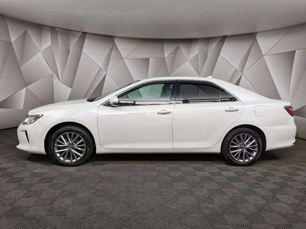 Toyota Camry 2016 года с пробегом. Фото: #4