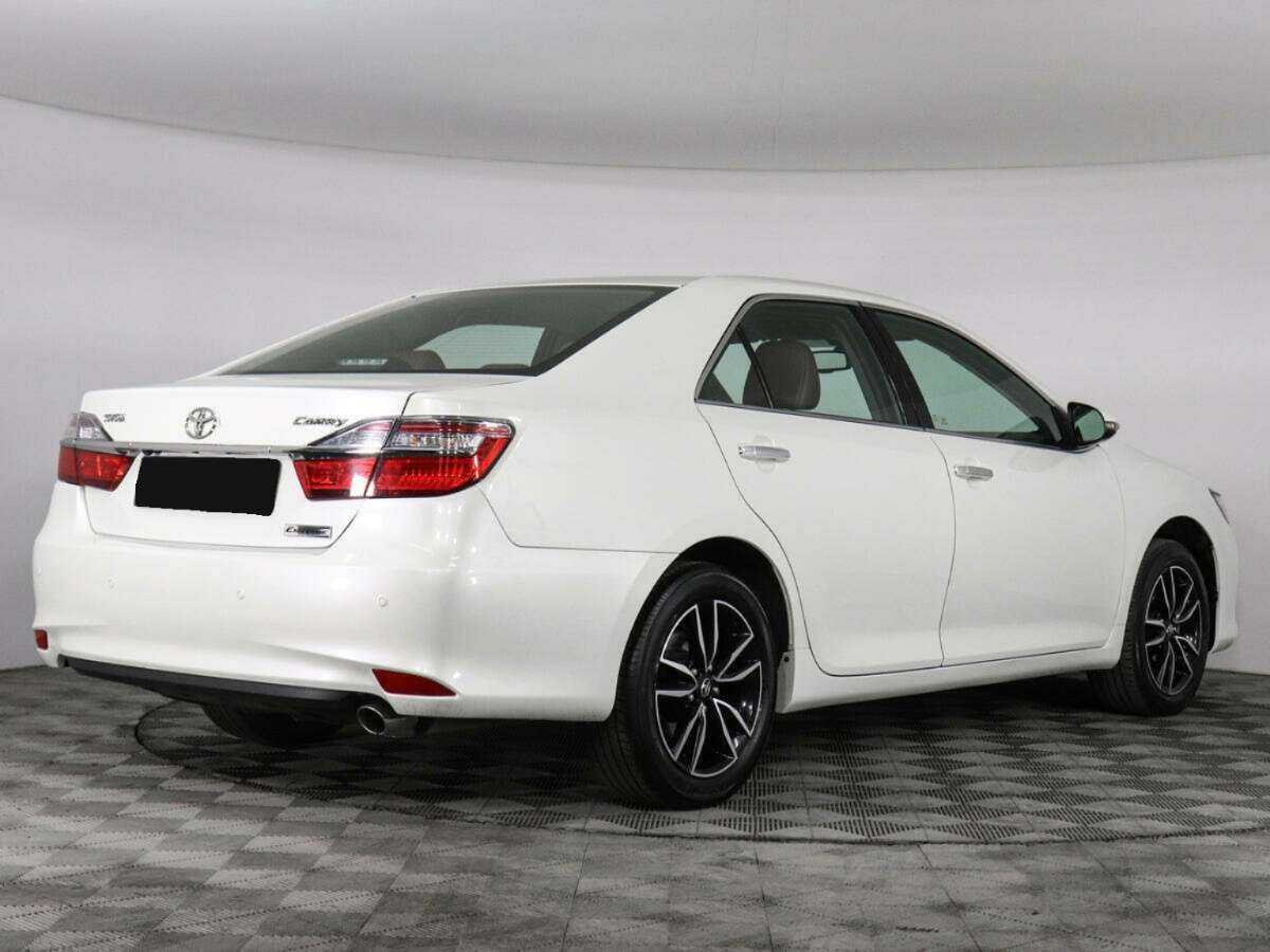 Toyota Camry 2016 года с пробегом. Фото: #4