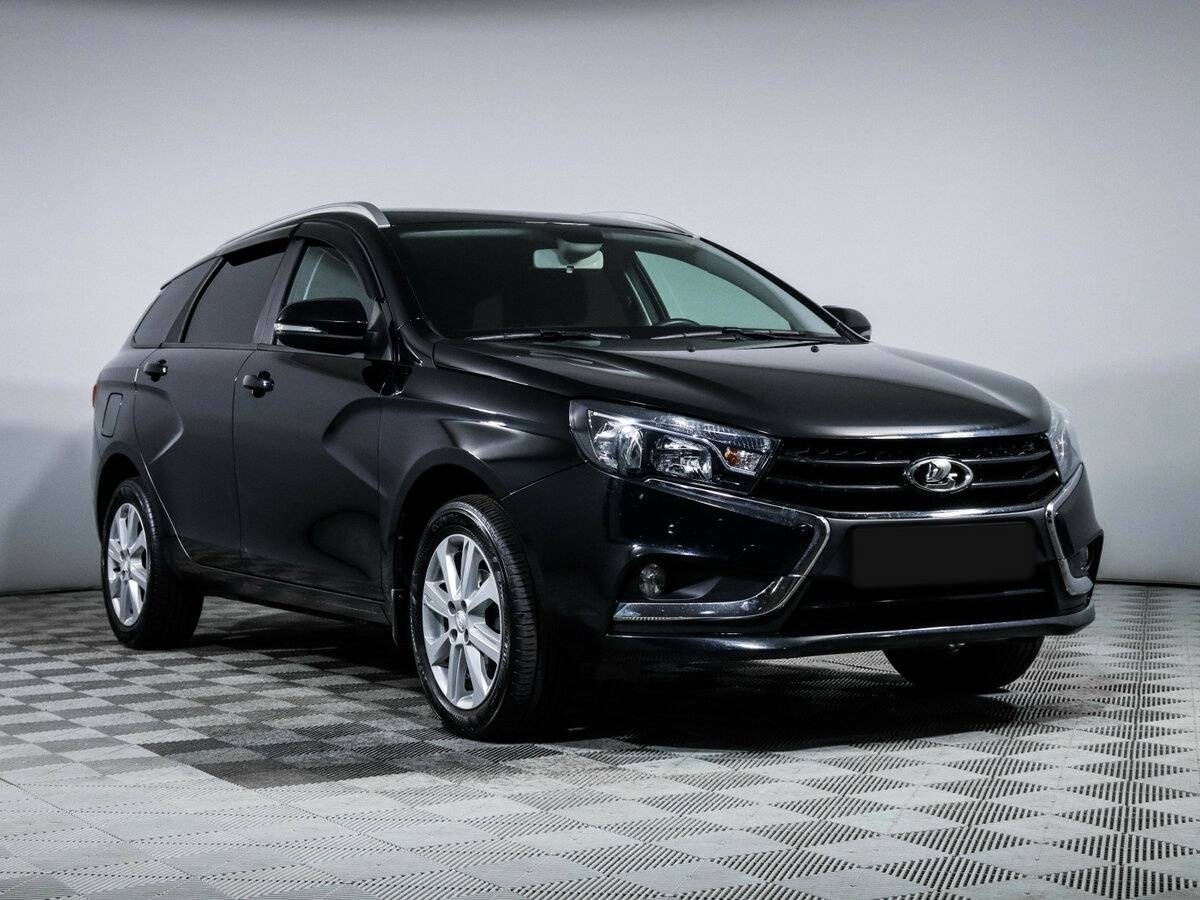 Lada (ВАЗ) Vesta 2022 года с пробегом. Фото: #2