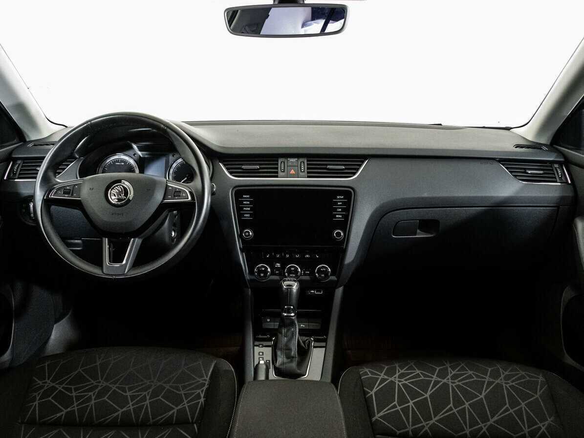 Skoda Octavia 2019 года с пробегом. Фото: #7