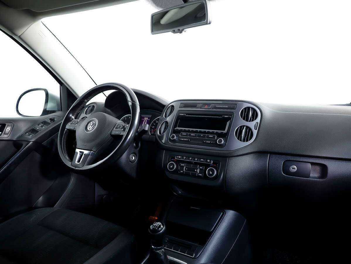 Volkswagen Tiguan 2012 года с пробегом. Фото: #7